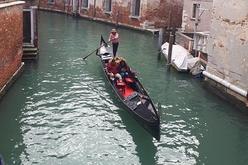Venice Full Day tour from Milan by high speed train. Small Group