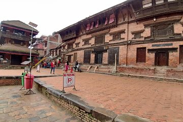 Explore Entire Kathmandu City by Comfortable Private Car