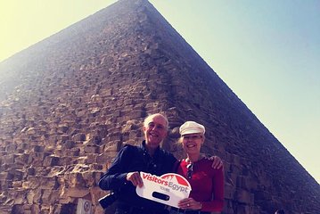 Day Tour at The Pyramids & Egyptian Museum