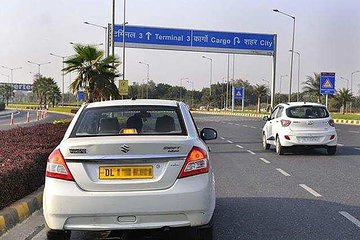 Private Transfer from Hotel to Delhi Airport 