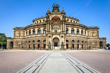 1-way Prague to Dresden - private transfer - up to 7 passengers