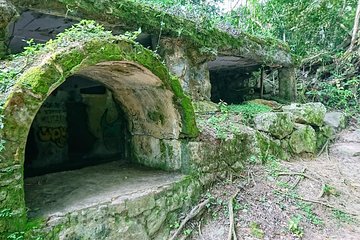 Ilha Grande - Private Historical Walking Tour with Natural Pool.