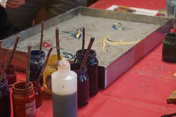 Art of Turkish 'Ebru' Marbling Workshop in Istanbul