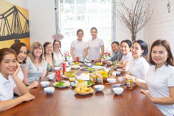 Fresh 5-Course Vietnamese Cooking Class with Market Tour