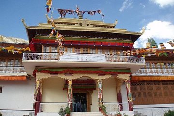 LEH LADAKH TOUR (6 Nights /7 Days) 