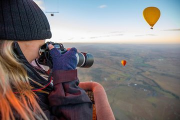 Hot Air Balloon Flight Brisbane with Vineyard Breakfast 