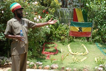 2.5-Hours Nine Miles & Bob Marley's Mausoleum Private Tour