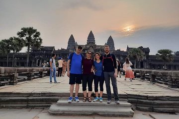 Sunrise Angkor Wat Half Day With Local Guided from Siem Reap