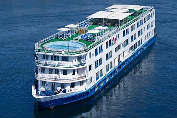 From Cairo: 3-Day Nile Cruise with Hot Air Balloon & Flights