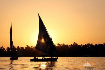 Nile Felucca in Cairo and Traditional Food Koshry From Cairo or Giza Hotels