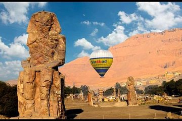 Private trip: balloon, east, lunch and felucca