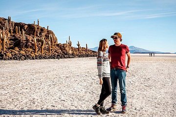 Full-day Uyuni Highlights Tour - Driver/Guide Spanish