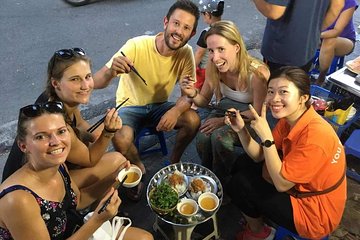 Small-Group Hanoi Street Food Tour with a Real Foodie