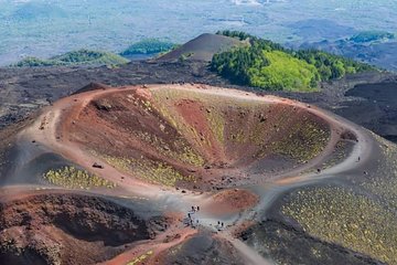 Etna, trekking and wine