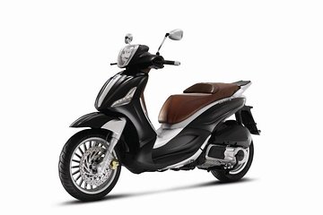 Scooter Rental 300cc