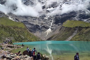 Humantay lake tour luxury full day