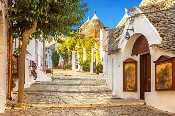 Join-in multi-day tour to Puglia and Basilicata from Bari
