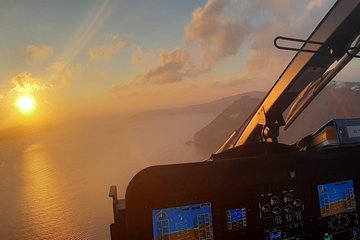 Private Helicopter Tour Santorini 30 minutes - up to 4 passengers