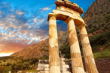 Mercedes Private Tour to Delphi - Thermopylae 300 SPARTANS