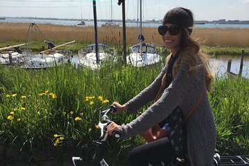 Amsterdam's Countryside Half-Day Bike Tour in Small Group 