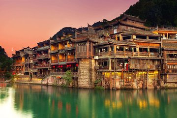 5 Days and 4 Nights Zhangjiajie and Fenghuang Private Tour