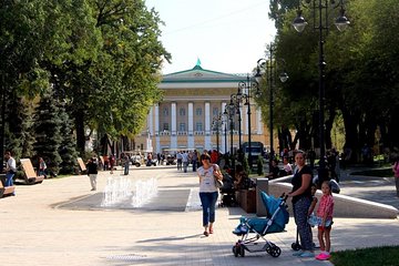 walking in the city