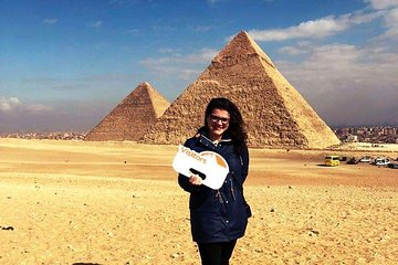 Day Tour to The Pyramids & Sphinx from Cairo
