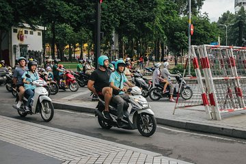 Saigon On 2 Wheels