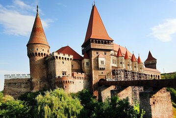 4 days Tour of Transylvania from Bucharest to Budapest