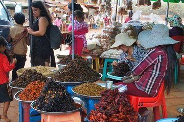 Street Food private Tour in Siem Reap