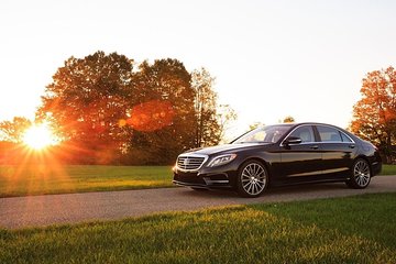 Mercedes S-Class Car Melbourne Airport To CBD
