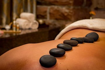75 Min.Hot Stone and herbal oil Massage in Pokhara