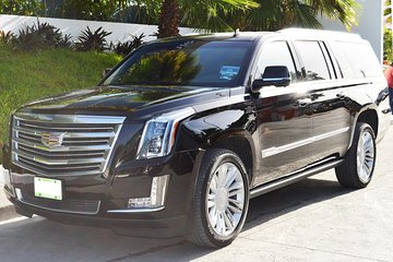 Private Departure Luxury Transfer: Hotel to Saint Lucia International Airport 