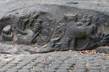 Banteay Srei, Kbal Spean And Beng Mealea Off Beaten Track