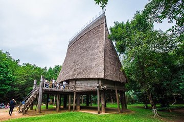 Hanoi city tour with Bat Trang Pottery village or Vietnam Museum of Ethnology