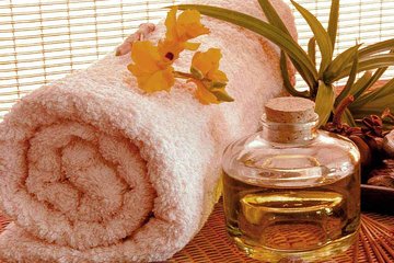 75 Min.Hot Stone and herbal oil Massage in Pokhara