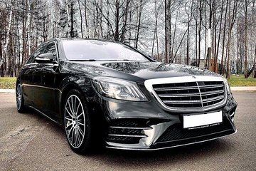 Airport Transfer: Prague Airport PRG to Prague by Luxury Car