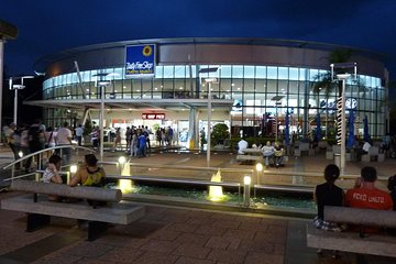 Shopping tour at Duty Free Shop Argentina