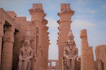 Private Luxor Day Tour Treasures of East and West Bank 