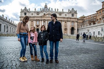 Night Skip-the-line Vatican Tour with Sistine Chapel 