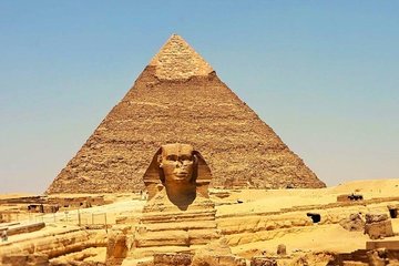 Pyramids of Giza and Great Sphinx Half Day Private Tour