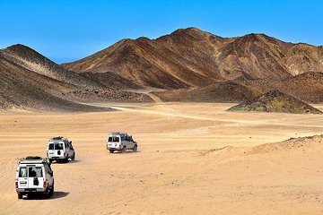 Hurghada Bedouin Desert Safari by Jeep 4x4