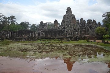 Full-Day Angkor Wat Private Tour from Siem Reap with Pickup