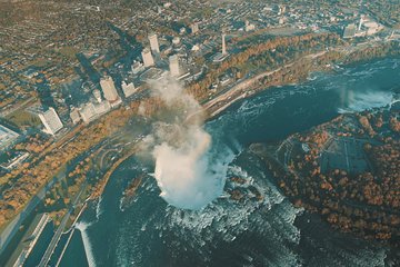 Niagara Falls Small Group Tour w/Helicopter and Maid of the Mist