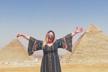 Tour to Giza Pyramids and Sphinx