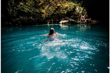 Blue Hole Mineral Spring plus Weed Farm Combo Tour with Transportation