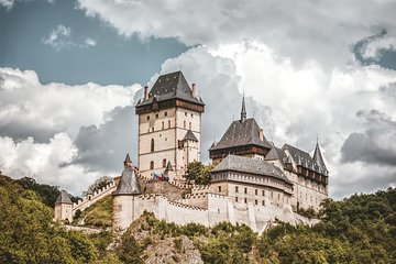 Private Karlstejn Castle luxury tour from Prague with Caves