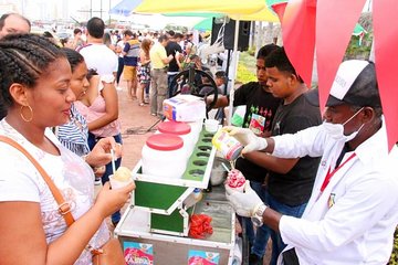 Food Tour in Santa Marta Old City Half-Day 