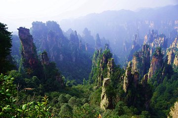 Hunan 6-Day Private Tour to Changsha-Zhangjiajie-Fenghuang with Private Vehicles