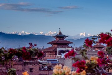 Explore Historic Patan in Kathmandu with Tour Guide 